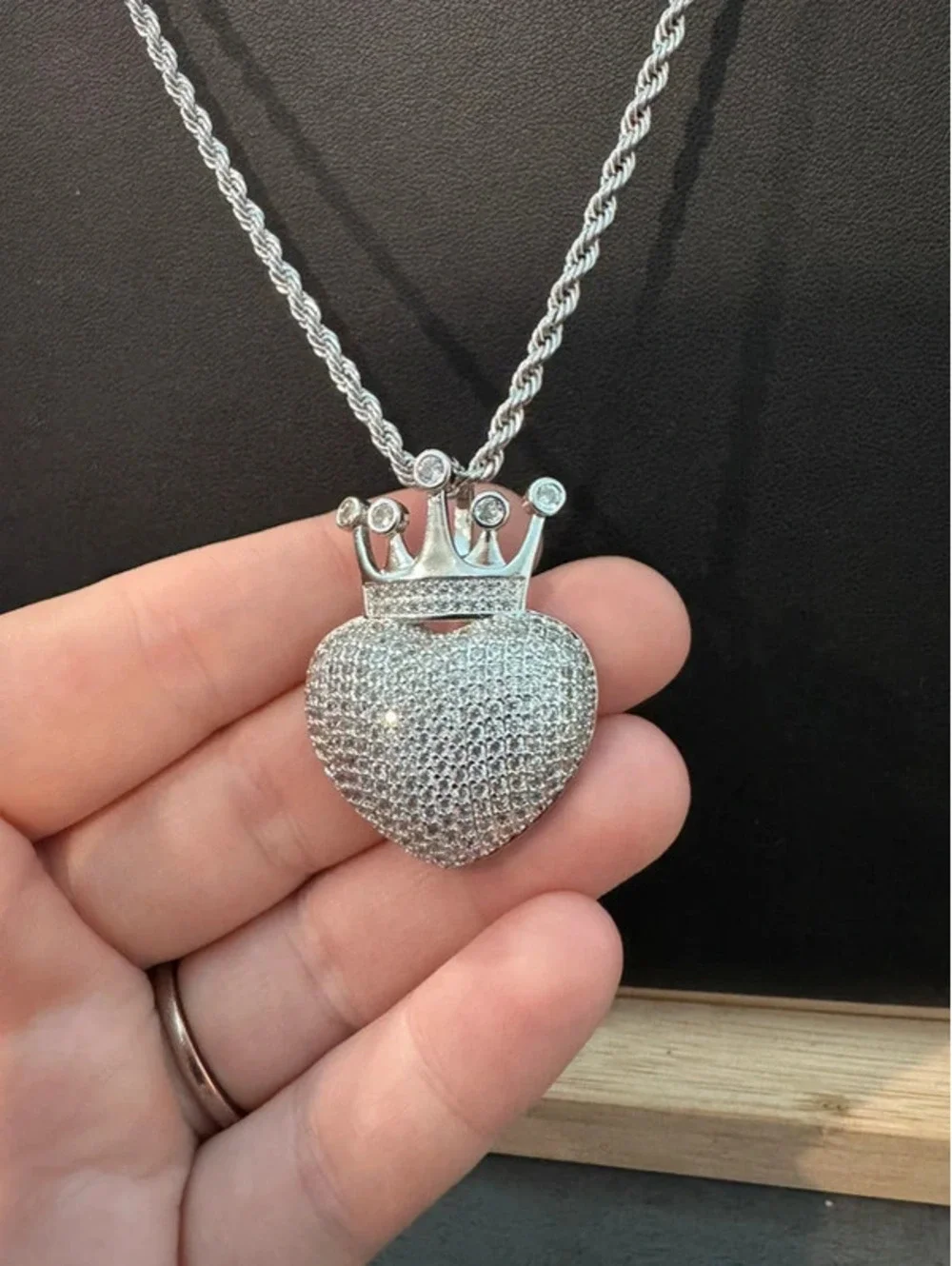 24” twisted chain with heart crown bling pendant
